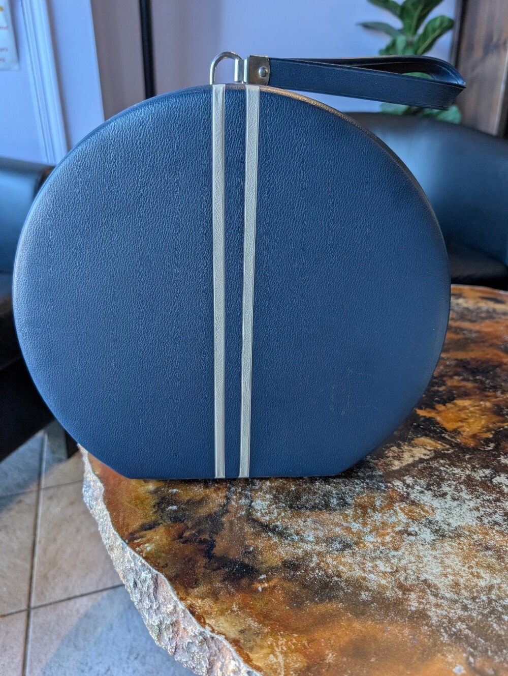 Vintage 1960s MCM Keene Navy Blue Round Hat Box Train Case Luggage